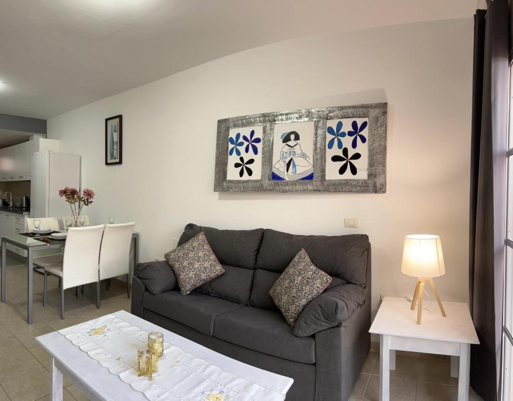 דירות קלטה דה פוסטה Casa Giuly מראה חיצוני תמונה